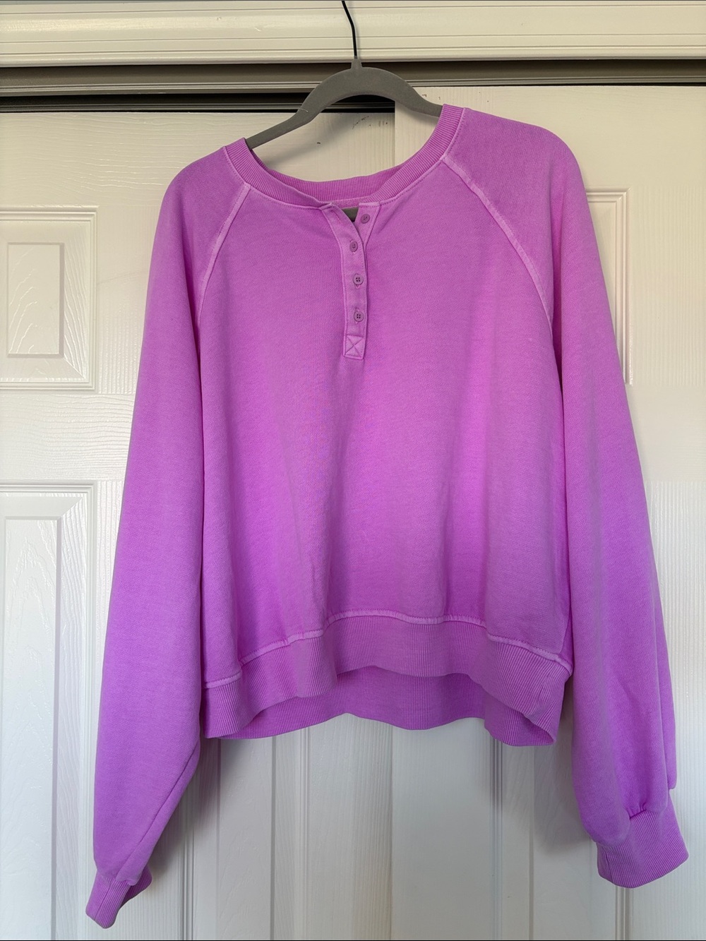 Old Navy Lavender- Pink Fusha Button Sweatshirt NEVER WORN